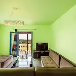 Trapezaki Seaview Apartmens Anemoni Daire *